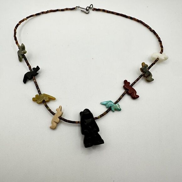 Vintage Zuni-style Fetish Carved Heishi beaded necklace! - Picture 11 of 15